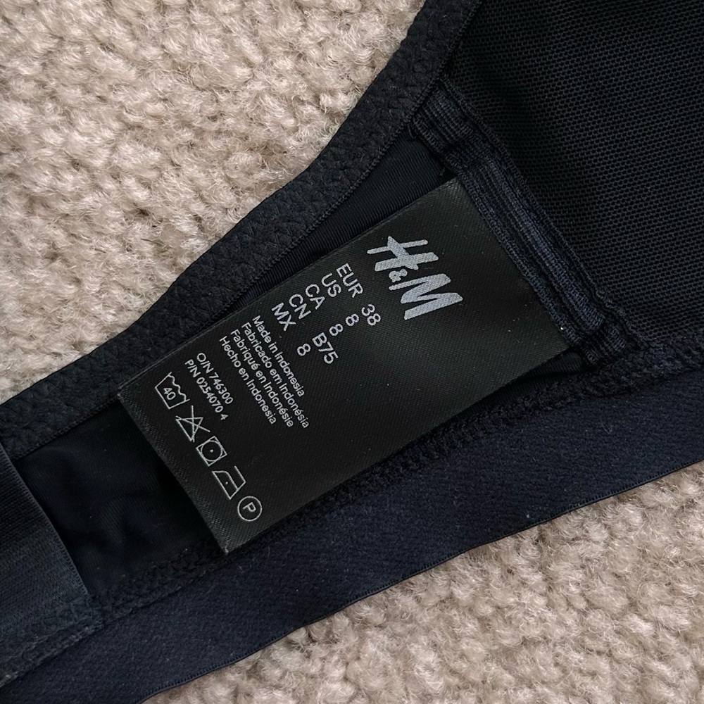 H&M soft bra. - Picture 2 of 2